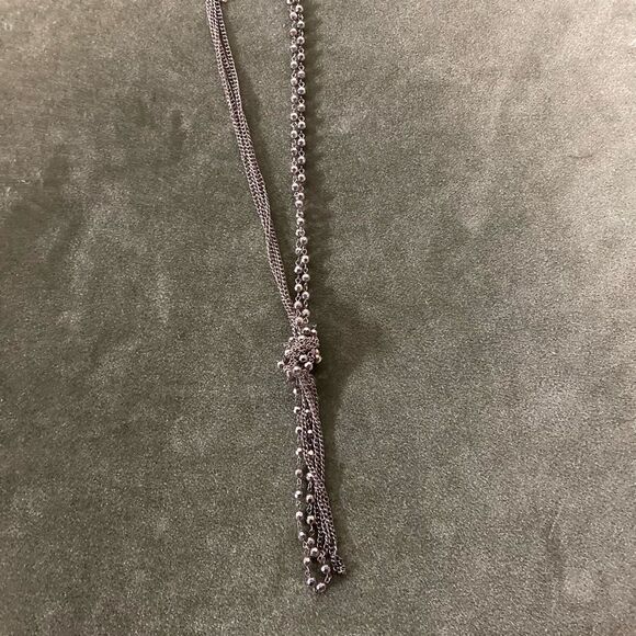 #404 KNOTTED Silver Necklace - Picture 6 of 7